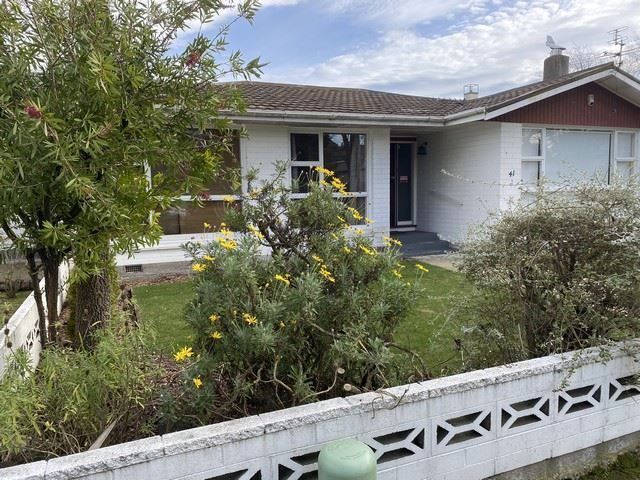  at 2/41 Darvel Street, Riccarton, Christchurch