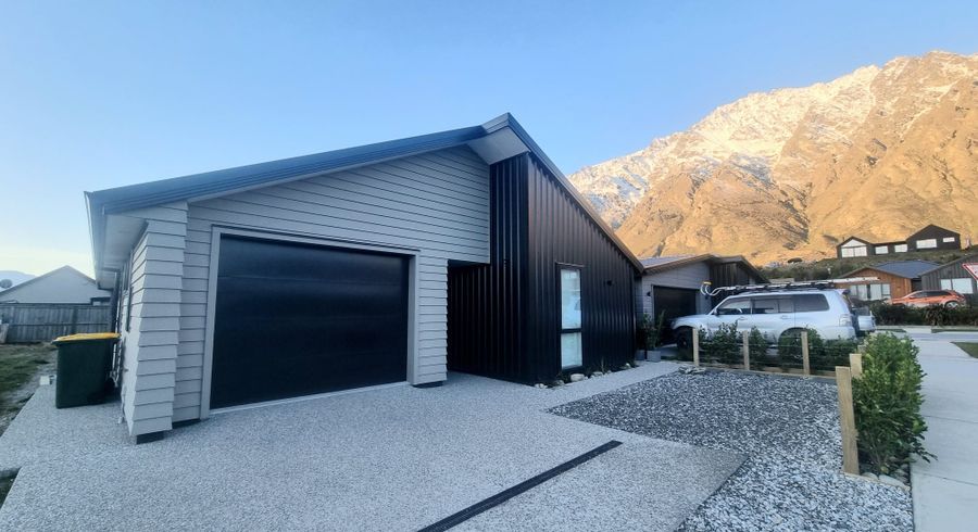  at 4 Corriedale Road, Jacks Point, Queenstown-Lakes, Otago