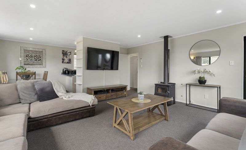  at 36 Northumberland Street, Cannons Creek, Porirua