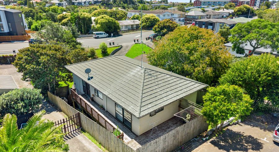  at 1266 New North Road, Avondale, Auckland City, Auckland