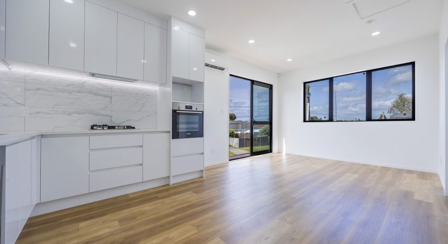  at 1A Edward Avenue, Henderson, Waitakere City, Auckland