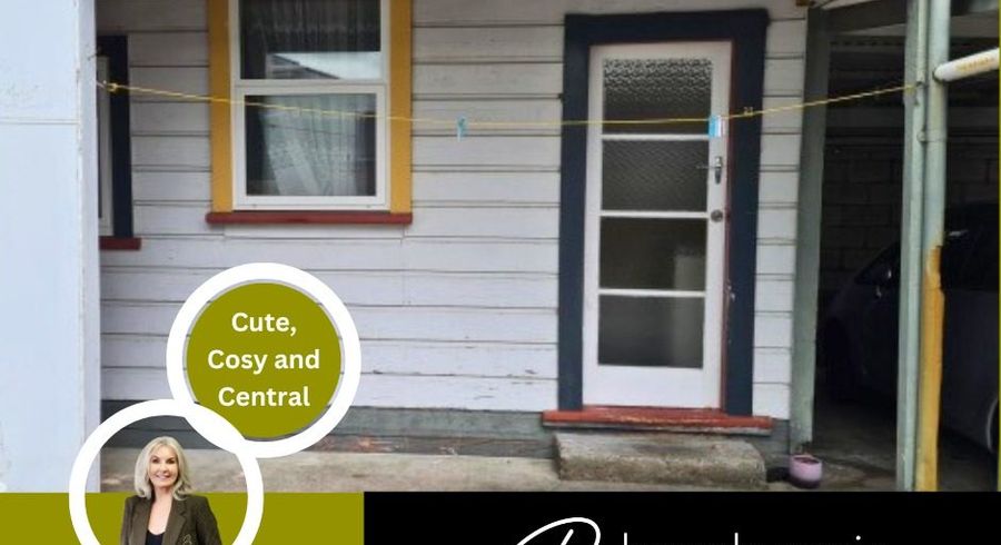  at 2/12 Worcester Street, West End, Palmerston North, Manawatu / Whanganui