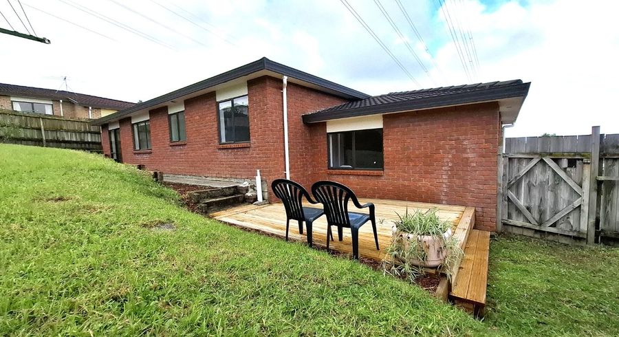  at 27 Killygordon Place, Massey, Waitakere City, Auckland