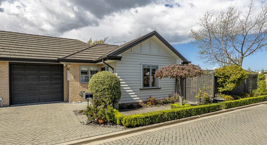  at 1/372 Yaldhurst Road, Russley, Christchurch