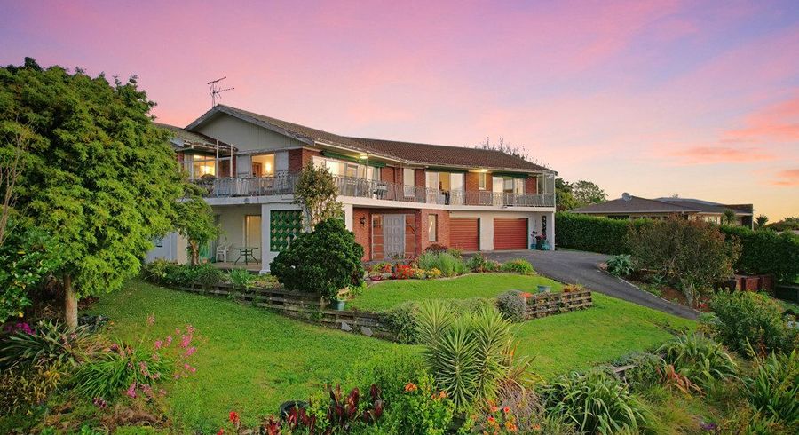  at 7 Gibbs Crescent, Papakura, Papakura, Auckland