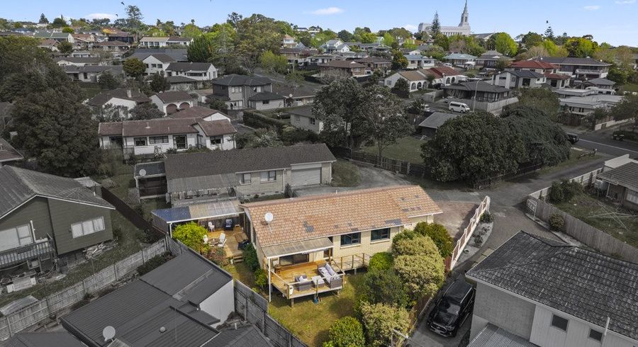  at 1/23 Diorella Drive, Clover Park, Manukau City, Auckland