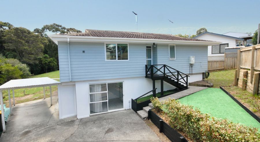  at 2/130 Spinella Drive, Bayview, North Shore City, Auckland