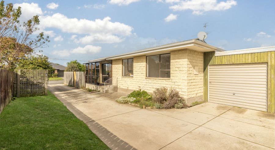  at 1/60 Inwoods Road, Parklands, Christchurch City, Canterbury