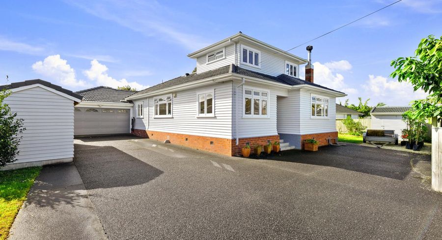  at 47 Taikata Road, Te Atatu Peninsula, Auckland