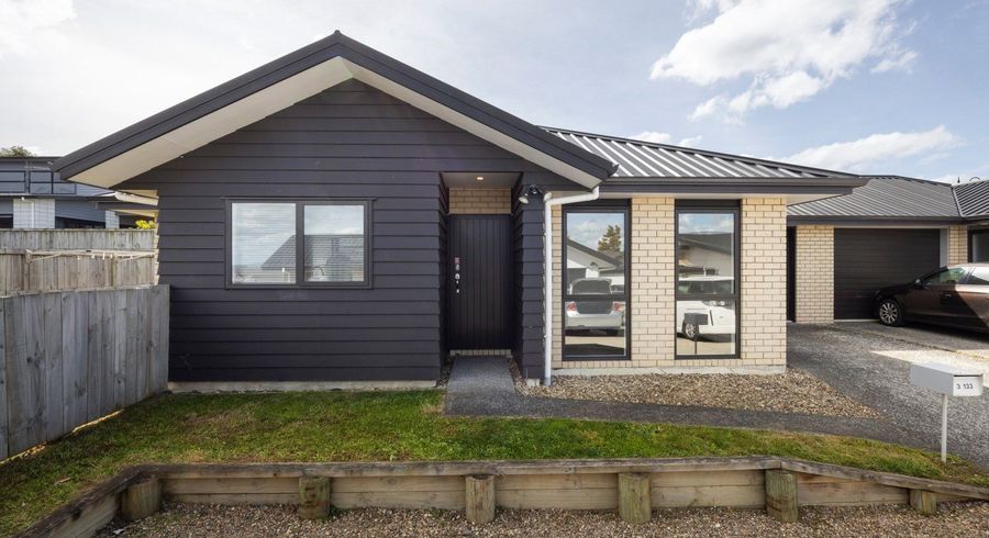  at 68 Sylvester Crescent, Flagstaff, Hamilton