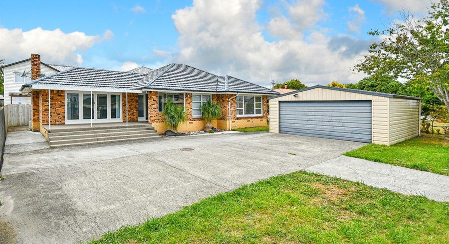  at 21 Grove Road, Papakura, Papakura