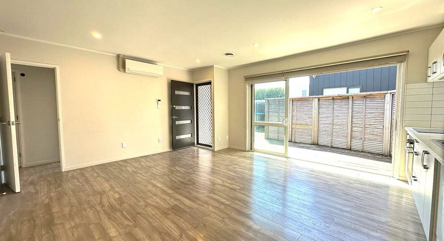  at 4/20 Peary Road, Mount Eden, Auckland City, Auckland