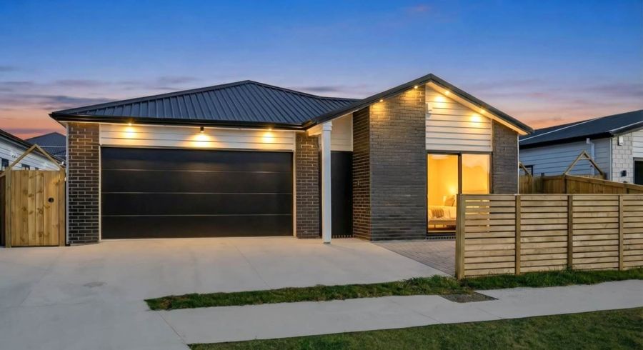  at 18 Pupu Crescent, Opaheke, Papakura, Auckland