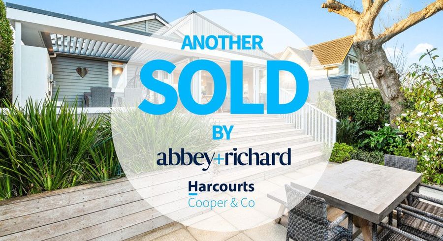 at 8 Highland Road, Mount Albert, Auckland
