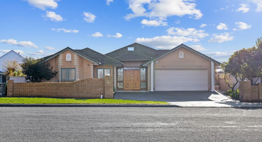  at 128 Lake Terrace Road, Burwood, Christchurch City, Canterbury