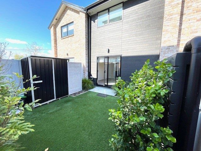  at 2/57 Taikata Road, Te Atatu Peninsula, Waitakere City, Auckland