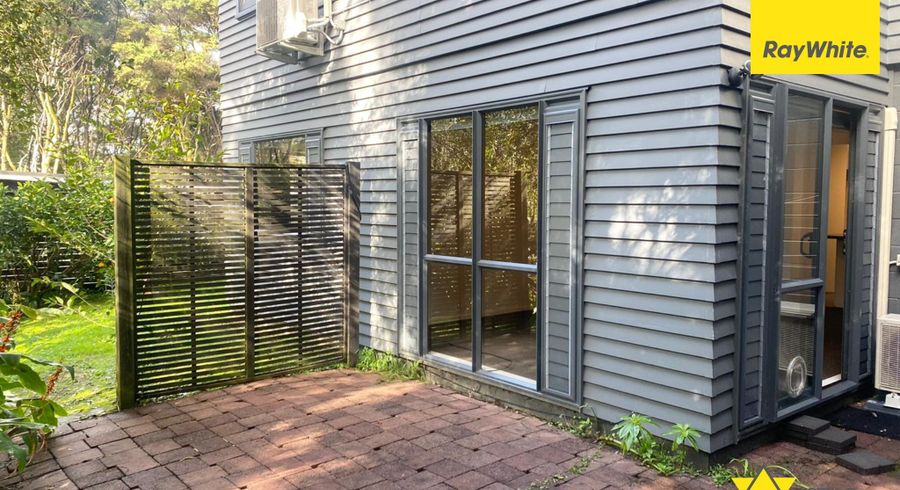  at 2/196 Old Titirangi Rd, Titirangi, Waitakere City, Auckland