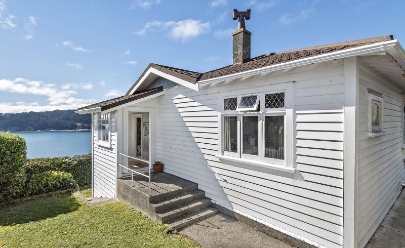  at 111 Grafton Road, Roseneath, Wellington