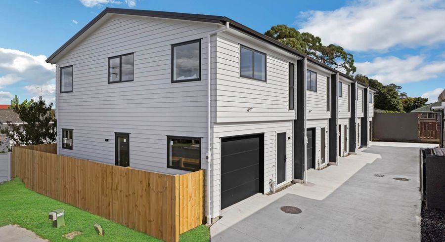  at 35 Myers Road, Manurewa, Manukau City, Auckland