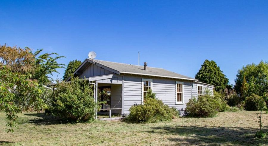  at 10 Miharo Street, Rangataua