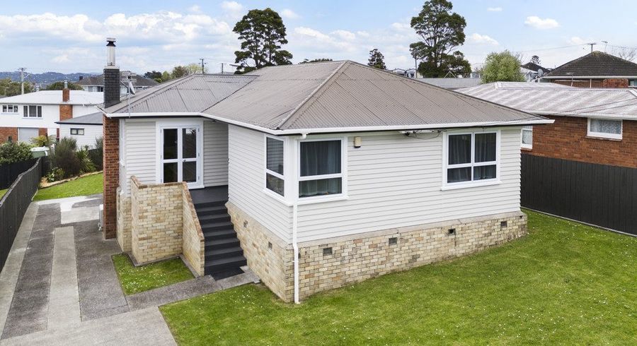  at 83 New Windsor Road, New Windsor, Auckland