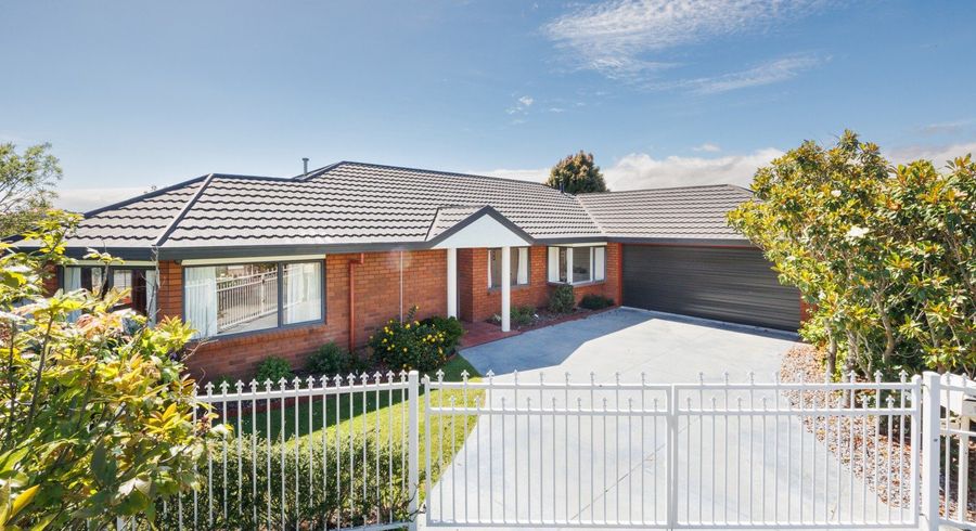  at 7 Jasmine Place, Fitzherbert, Palmerston North