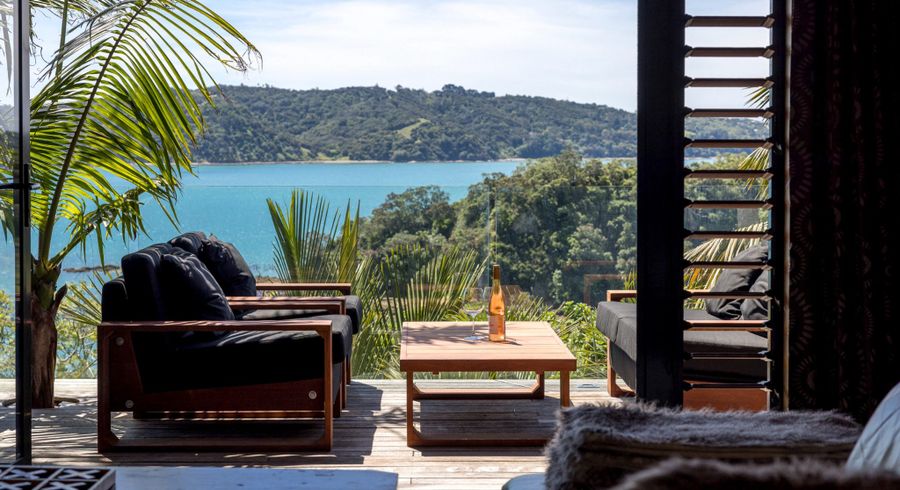  at 67 Kennedy Point Rd, Surfdale, Waiheke Island, Auckland