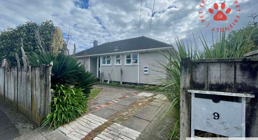  at 9 Karaka Street, Merrilands, New Plymouth