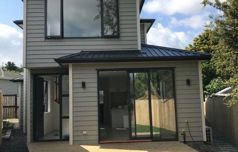  at 3A Sunward Rise, Glenfield, North Shore City, Auckland