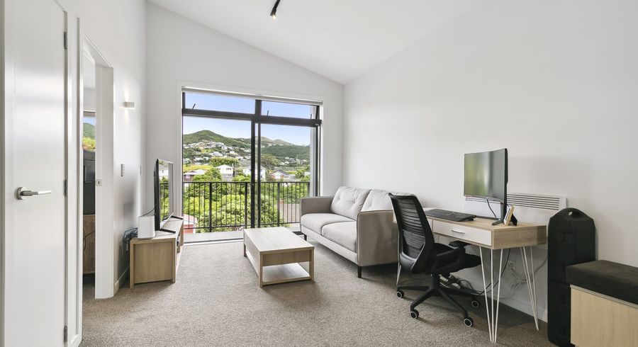  at 12/2 Hindmarsh Street, Johnsonville, Wellington