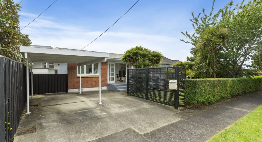  at 1/50 Tawa Road, Onehunga, Auckland