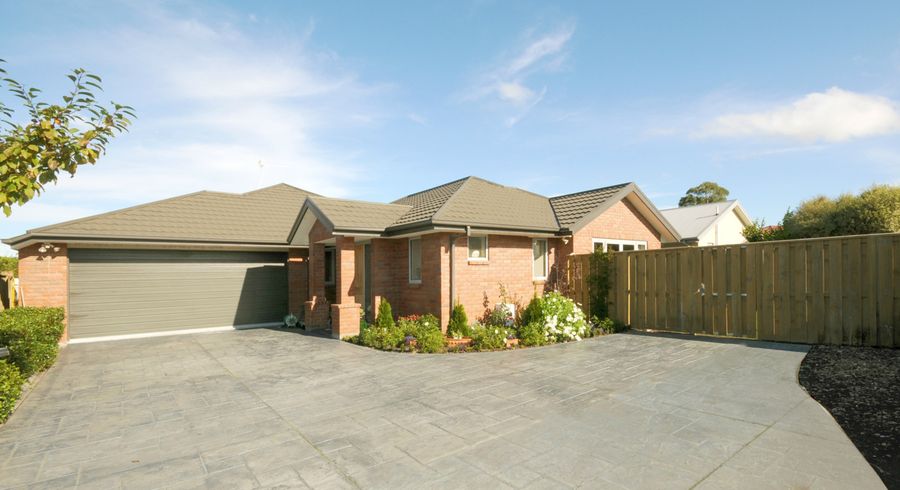  at 14 Wagner Crescent, Northwood, Christchurch