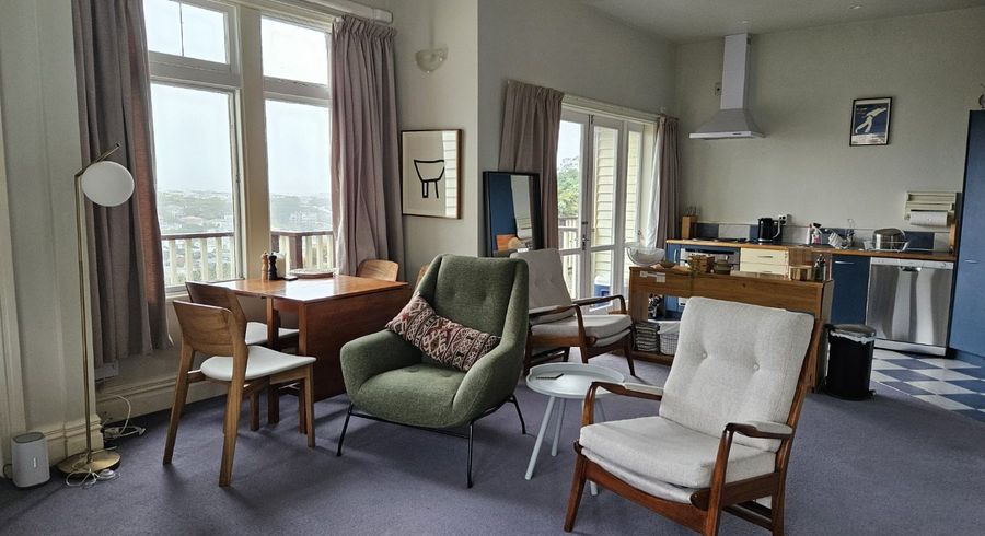  at 12 Hinau Road, Hataitai, Wellington