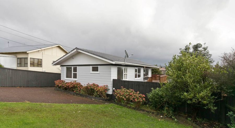  at 73 Rosier Road, Glen Eden, Waitakere City, Auckland