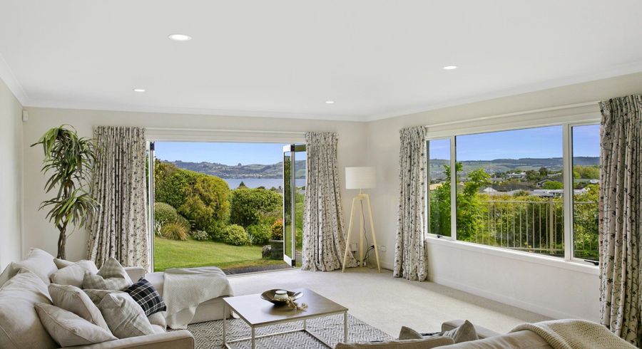  at 24 Botanical Heights Drive, Waipahihi, Taupo