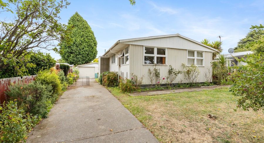  at 21 Vicki Street, Sockburn, Christchurch