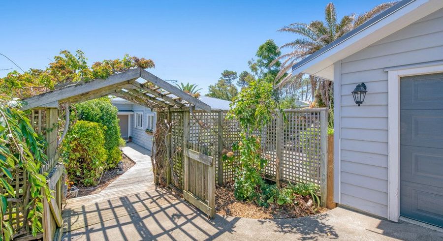  at 14 Tiri Road, Manly, Whangaparaoa