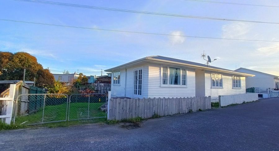  at 3C Fulton Crescent, Otara, Manukau City, Auckland