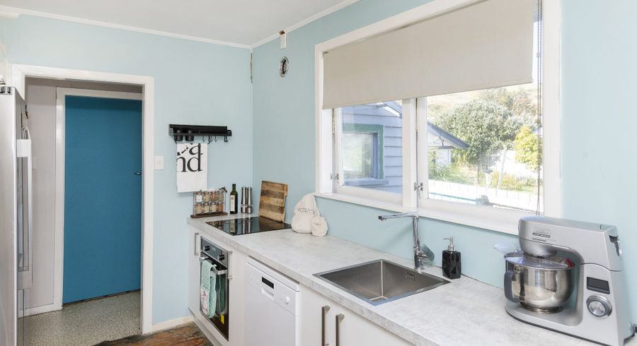  at 1 Einstein Street, Outer Kaiti, Gisborne