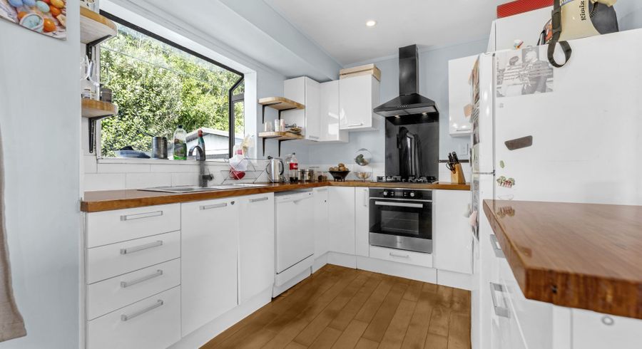  at 2/144 Old Wairoa Road, Papakura, Papakura, Auckland