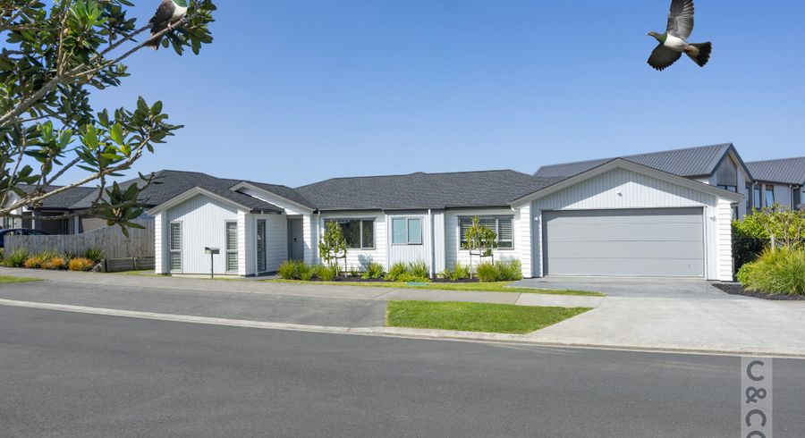  at 54 Vinistra Road, Kumeu