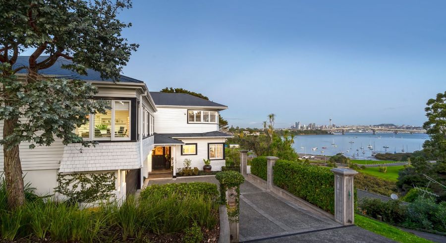  at 46 Seaview Avenue, Northcote, Auckland