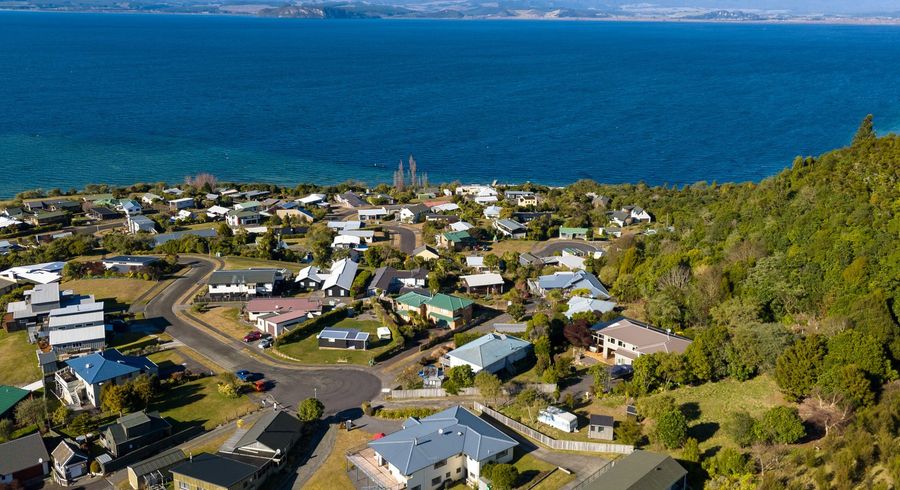  at 33 Turangitukua Terrace, Whareroa, Taupo, Waikato