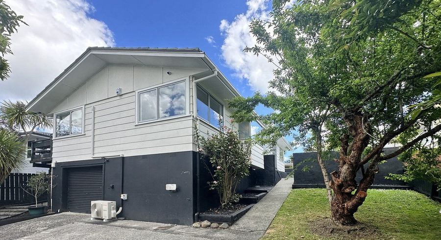  at 61 Sunline Avenue, Massey, Auckland