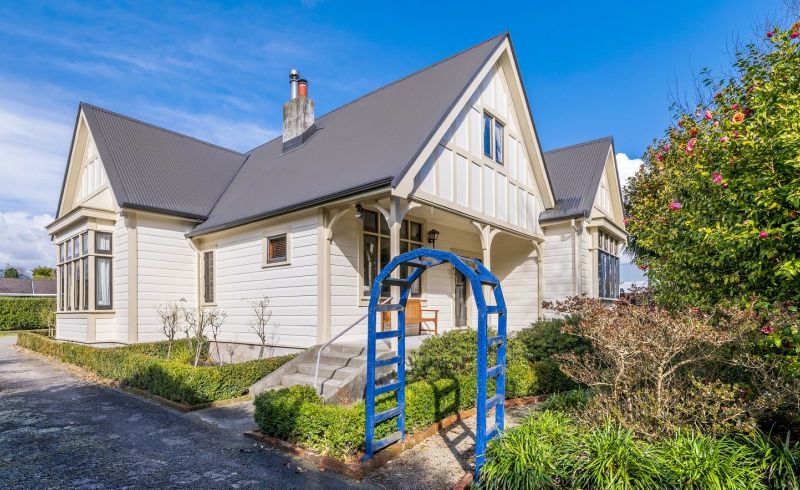  at 1 Winslow Place, Levin, Levin