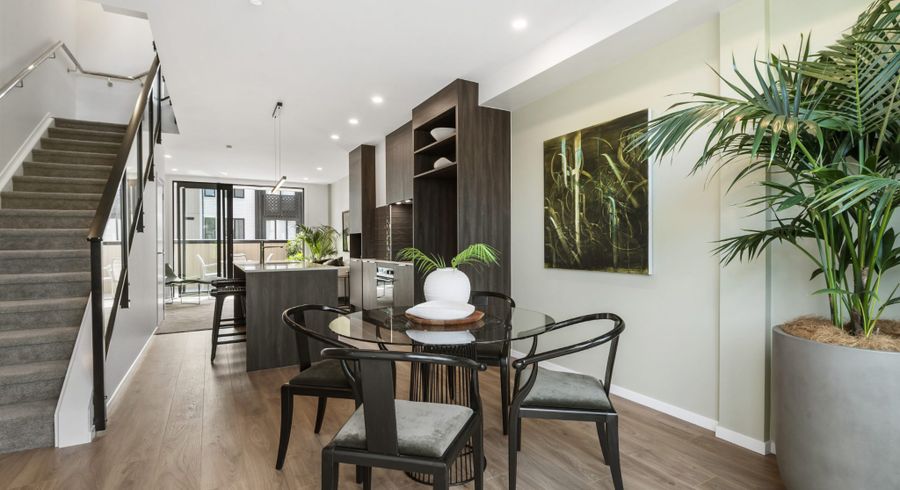  at 4/19 Windlass Street, Long Bay, North Shore City, Auckland