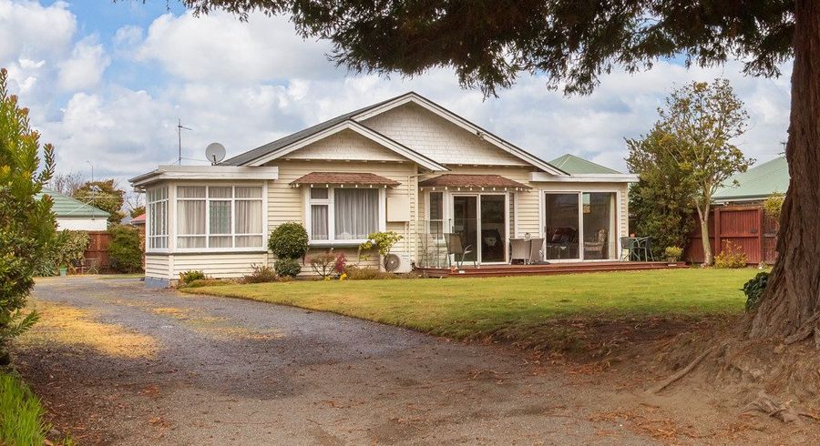  at 8 Blair Avenue, Papanui, Christchurch