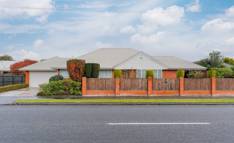  at 141 Avonhead Road, Avonhead, Christchurch