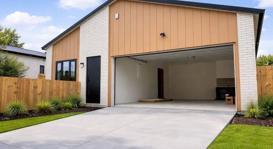  at 2/147 Boundry Road, Clover Park, Manukau City, Auckland
