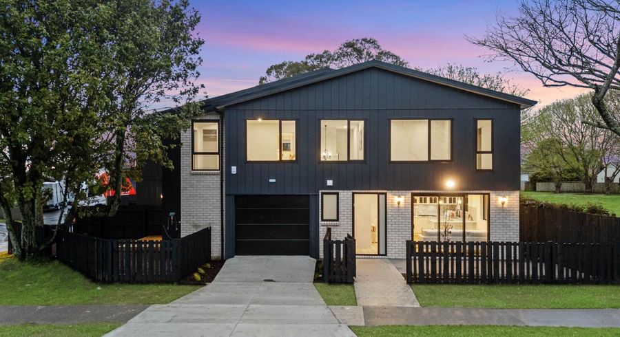 at 1, 3, 4/11 Kindergarten Drive, Conifer Grove, Papakura, Auckland